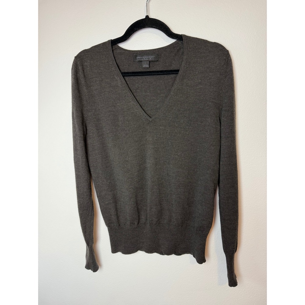 Express Design Studio Charcoal Grey Extrafine Italian Merino Wool V-Neck Sweater